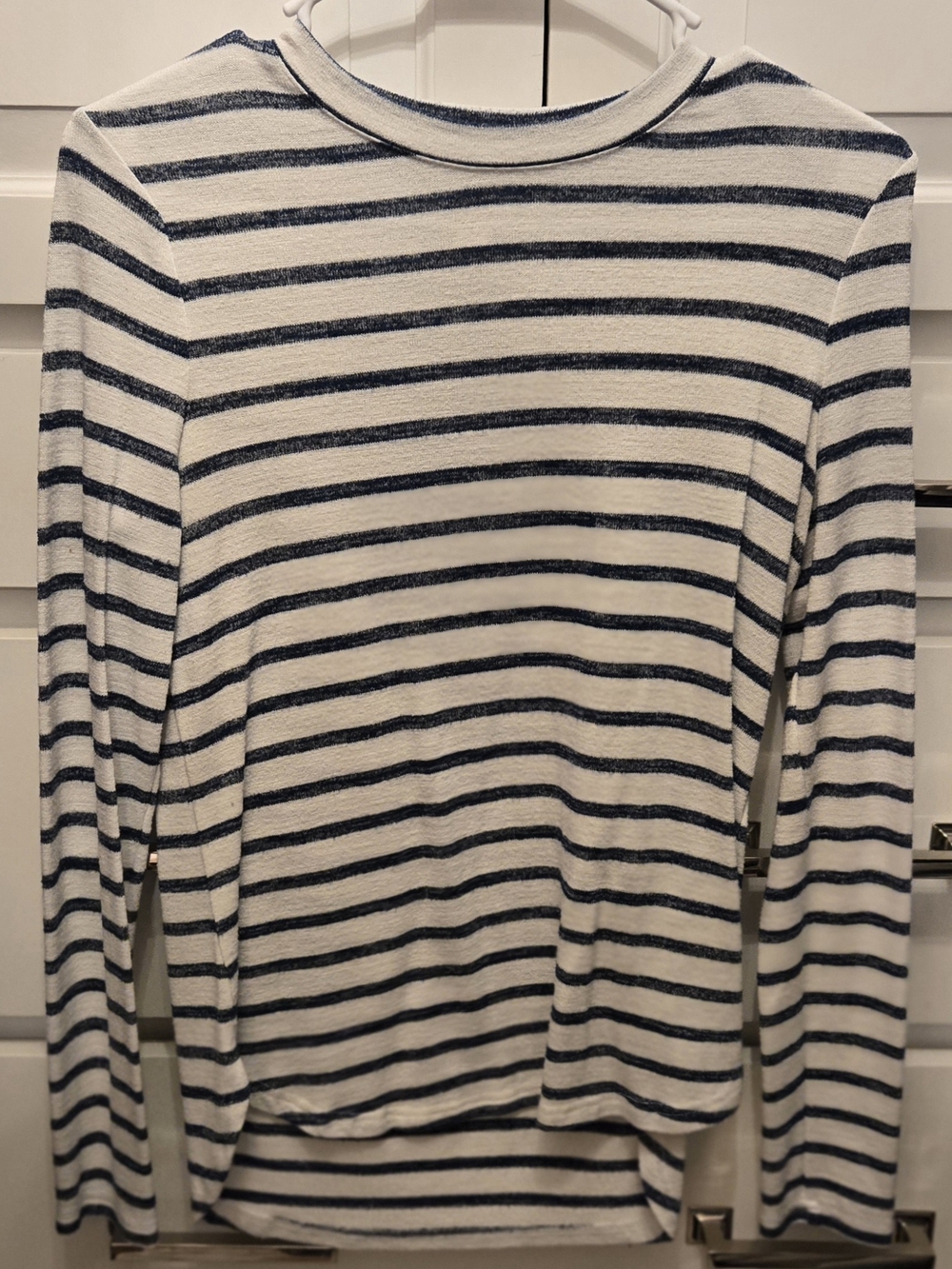 Banana Republic White and Navy Striped Sweater